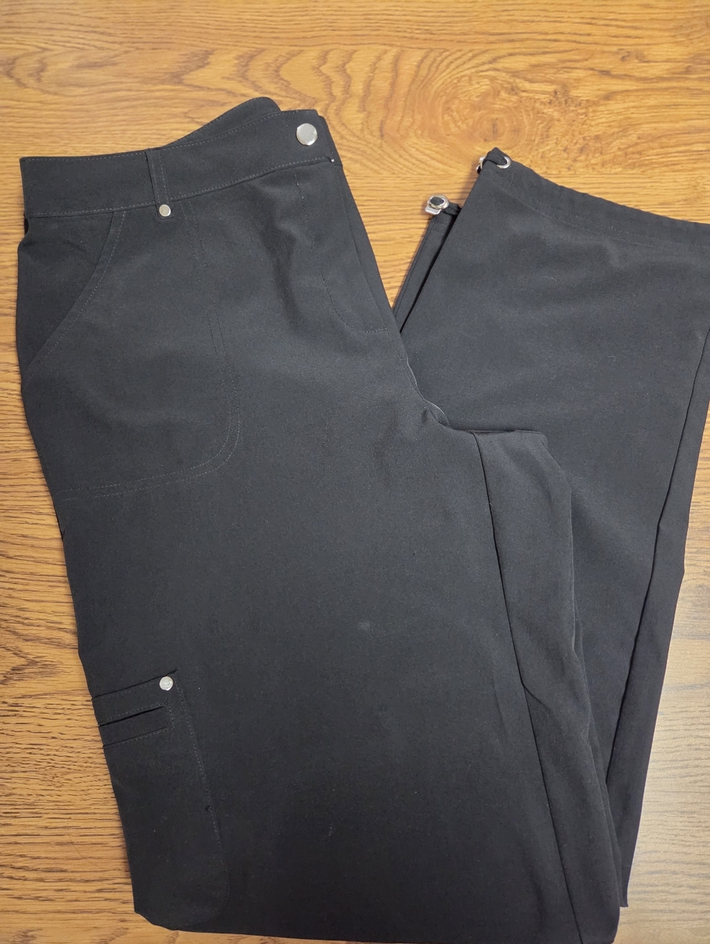 Zenergy By Chico's 6 Pockets Detailed Black Pants Size Med.8/10